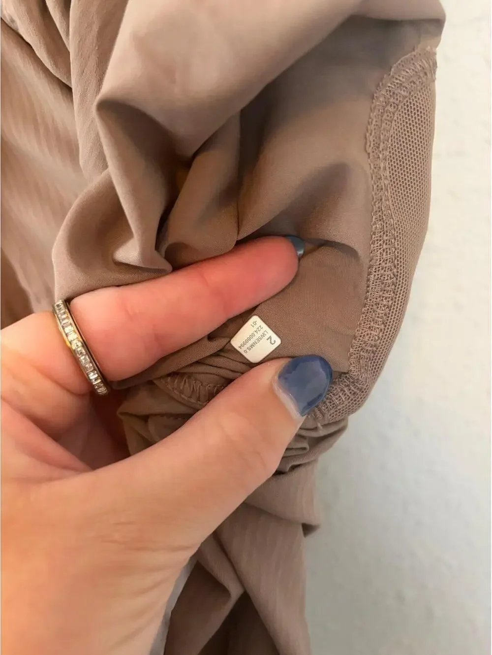Lululemon Dance Studio Mid-Rise Jogger *Full Length 29in inseam size 2. Like new